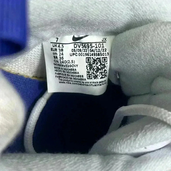 Nike Airmax Interlock White Shoes Womens 7 Blue Running Walking Gym sneakers - Picture 7 of 7